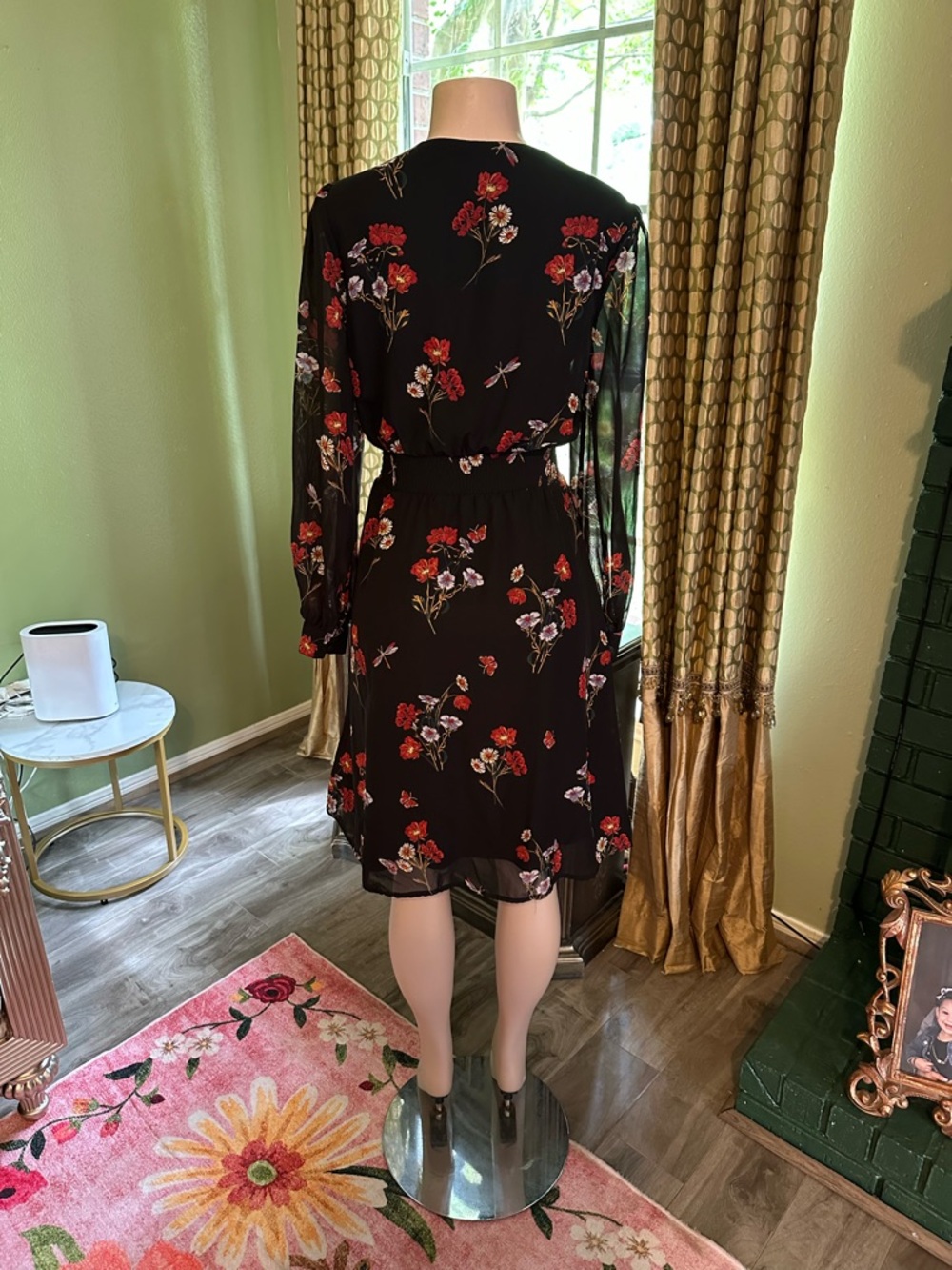 Black Floral Women's Dress - Picture 4 of 7